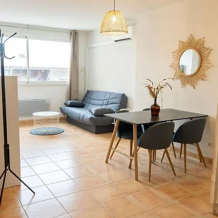Superbe En Bord De Apartment
